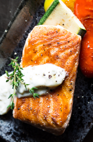 https://nuralidev.live/wp-content/themes/gloriafood-restaurant/assets/starter/about-1.jpg